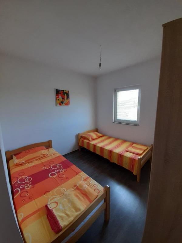 Apartman Boki เทรบินเย ภายนอก รูปภาพ