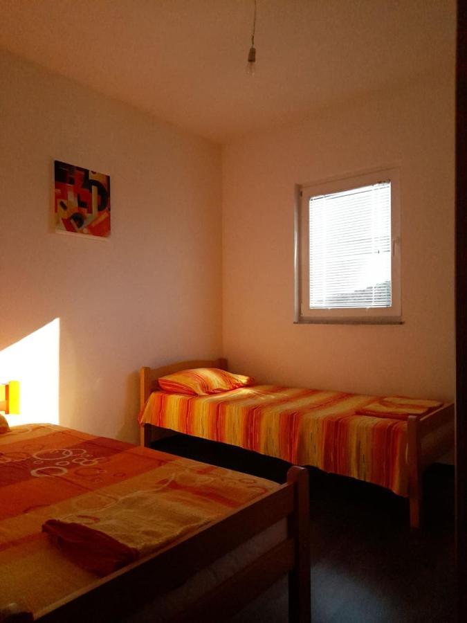 Apartman Boki เทรบินเย ภายนอก รูปภาพ