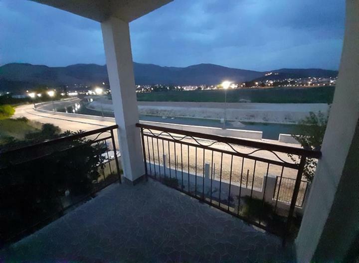 Apartman Boki เทรบินเย ภายนอก รูปภาพ